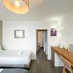 195 - Saint Denis Triplex