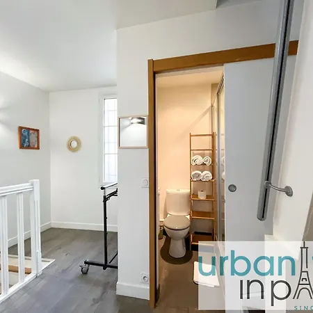 195 - Saint Denis Triplex Apartment
